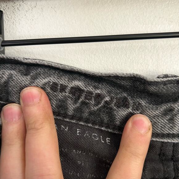 American Eagle Distressed Skater Jeans Black Size 29x32 - Picture 7 of 8